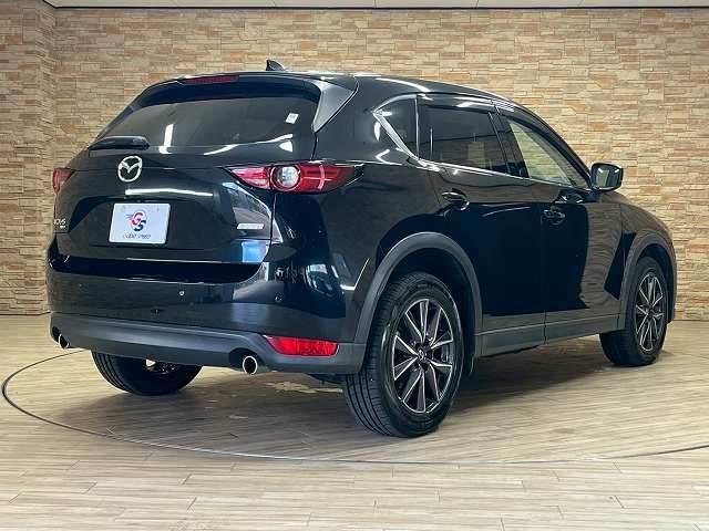ＣＸ－５ ＸＤ　Ｌパッケージ　４ＷＤ　白革電動シート　ＢＯＳＥサウンド　衝突軽減ブレーキ　レーンキープアシスト　ＢＳＭ　追従クルーズコントロール　シートヒーター　ハンドルヒーター　クリアランスソナー　電動リアゲート　軽油　ＬＥＤ（17枚目）