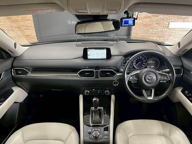 ＣＸ－５ ＸＤ　Ｌパッケージ　４ＷＤ　白革電動シート　ＢＯＳＥサウンド　衝突軽減ブレーキ　レーンキープアシスト　ＢＳＭ　追従クルーズコントロール　シートヒーター　ハンドルヒーター　クリアランスソナー　電動リアゲート　軽油　ＬＥＤ（54枚目）