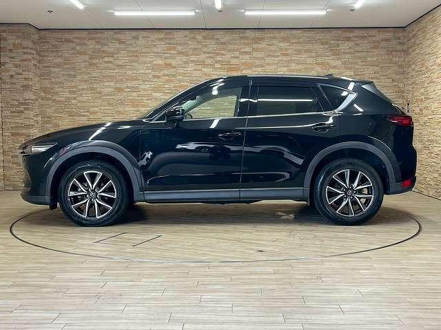 ＣＸ－５ ＸＤ　Ｌパッケージ　４ＷＤ　白革電動シート　ＢＯＳＥサウンド　衝突軽減ブレーキ　レーンキープアシスト　ＢＳＭ　追従クルーズコントロール　シートヒーター　ハンドルヒーター　クリアランスソナー　電動リアゲート　軽油　ＬＥＤ（75枚目）