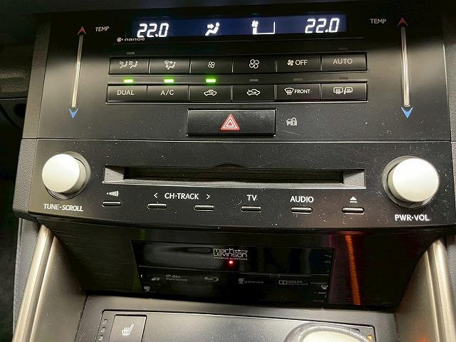 ＩＳ ＩＳ３００ｈ　バージョンＬ　黒革電動シート　ＭａｒｋＬｅｖｉｎｓｏｎサウンドシステム　衝突軽減ブレーキ　ＢＳＭ　レーダークルーズコントロール　純正ドライブレコーダー　エアベンチレーション　シートヒーター　パーキングアシスト（47枚目）