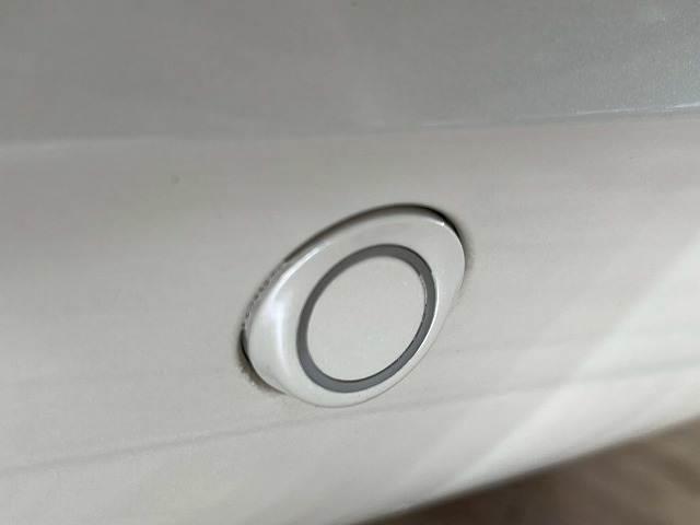 シエンタ Ｚ　両側電動スライドドア　純正１０．５インチナビ　フルセグ視聴　衝突軽減ブレーキ　ＢＳＭ　レーダークルーズコントロール　パノラミックビューモニター　パーキングアシスト　シートヒーター　オートハイビーム（12枚目）