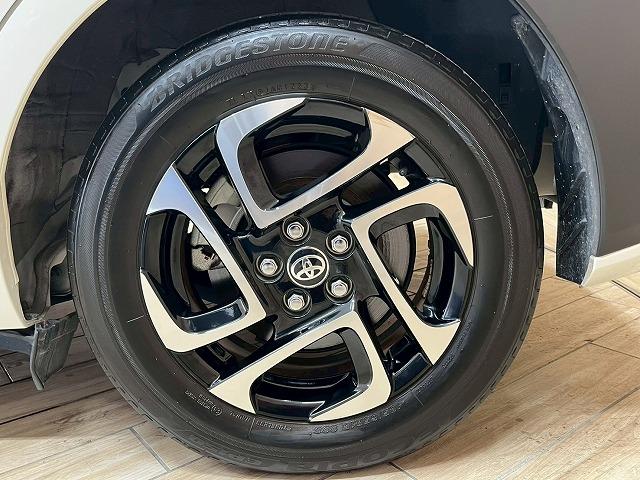 シエンタ Ｚ　両側電動スライドドア　純正１０．５インチナビ　フルセグ視聴　衝突軽減ブレーキ　ＢＳＭ　レーダークルーズコントロール　パノラミックビューモニター　パーキングアシスト　シートヒーター　オートハイビーム（24枚目）