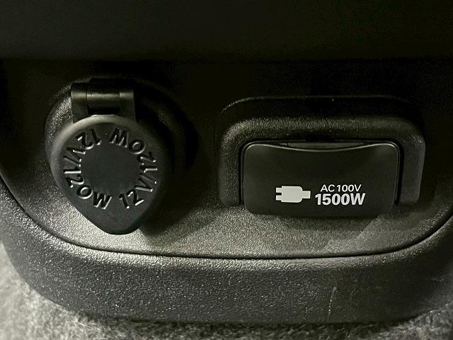 シエンタ Ｚ　両側電動スライドドア　純正１０．５インチナビ　フルセグ視聴　衝突軽減ブレーキ　ＢＳＭ　レーダークルーズコントロール　パノラミックビューモニター　パーキングアシスト　シートヒーター　オートハイビーム（52枚目）