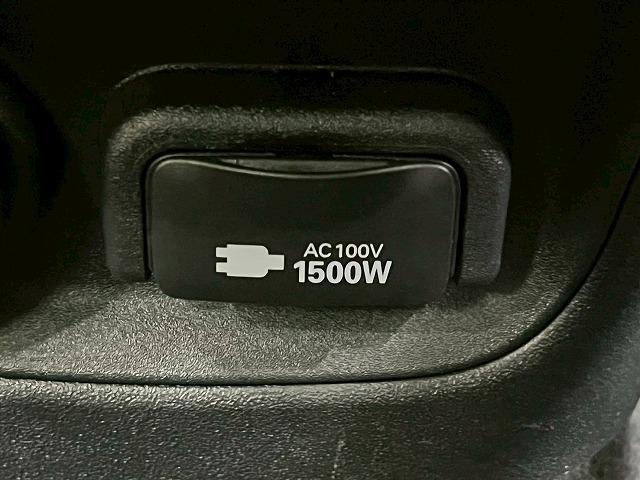 シエンタ Ｚ　両側電動スライドドア　純正１０．５インチナビ　フルセグ視聴　衝突軽減ブレーキ　ＢＳＭ　レーダークルーズコントロール　パノラミックビューモニター　パーキングアシスト　シートヒーター　オートハイビーム（53枚目）