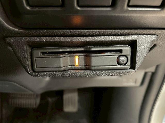 フォレスター Ｘ－エディション　４ＷＤ　８型ＤＩＡＴＯＮＥナビ　バックカメラ　サイドカメラ　フロントカメラ　アップルカープレイ　フルセグＴＶ　ＢＳＭ　電動リアゲート　追従クルーズコントロール　ルーフレール　ドラレコ　ＥＴＣ　ＬＥＤ（63枚目）