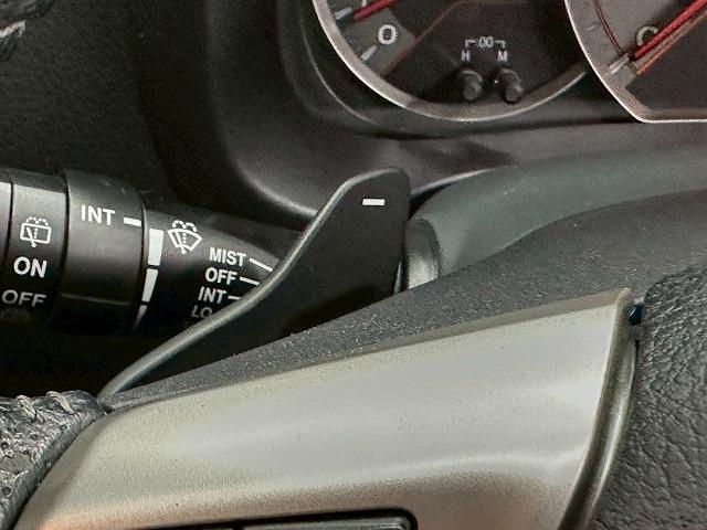 ヴィッツ ＲＳ　純正１６インチＡＷ　スマートキー　純正ナビ　バックカメラ　ＣＤ／ＤＶＤ視聴　Ｂｌｕｅｔｏｏｔｈ　パドルシフト　ＡＵＸ　ＥＴＣ付　オートライト　オートエアコン　電動格納ミラー　ステアリングスイッチ（34枚目）