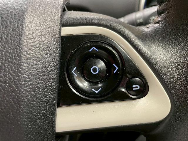 プリウス Ｓツーリングセレクション　エアロ　純正９型ナビ　ブラックレザーシート　シートヒーター　フルセグ地デジＴＶ　バックカメラ　ＥＴＣ　ドライブレコーダー　Ｂｌｕｅｔｏｏｔｈ音楽　フルオートエアコン　ＬＥＤヘッド　ＣＤＤＶＤ再生可能（47枚目）