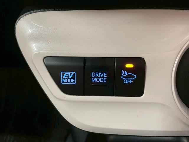 プリウス Ｓツーリングセレクション　エアロ　純正９型ナビ　ブラックレザーシート　シートヒーター　フルセグ地デジＴＶ　バックカメラ　ＥＴＣ　ドライブレコーダー　Ｂｌｕｅｔｏｏｔｈ音楽　フルオートエアコン　ＬＥＤヘッド　ＣＤＤＶＤ再生可能（58枚目）