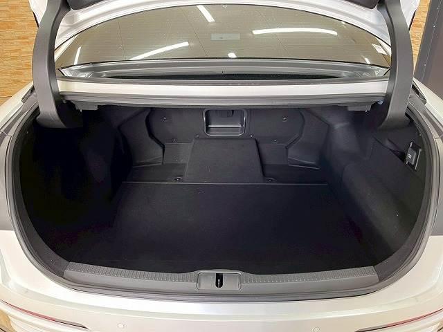 クラウンクロスオーバー Gアドバンスド・レザーパッケージ モデリスタエアロ メーカーナビ 全方位カメラ フルセグTV 追従クルコン シートエアコン BSM レザーシート  電動トランクゲート パワーシート LED オートハイビーム デジタルインナーミラー(13枚目)