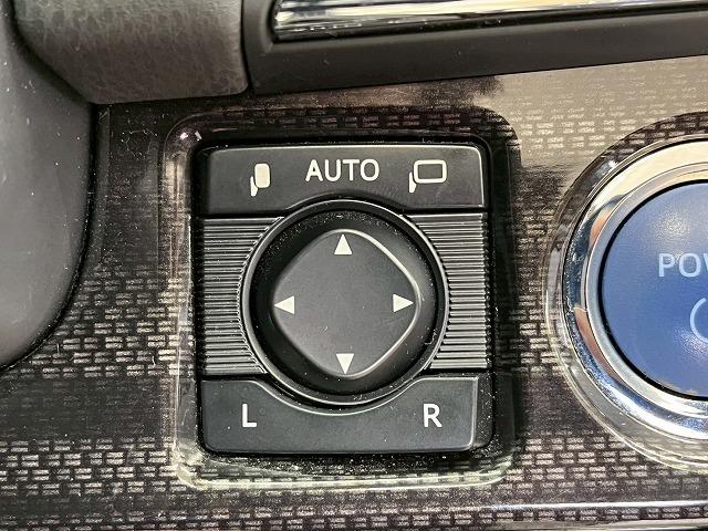 クラウンハイブリッド アスリートＳ　ブラックスタイル　特別仕様　追従クルコン　プリクラッシュセーフティ　レザーシート　電動シート　ＨＤＤメーカーナビ　バックカメラ　ＥＴＣ　ＨＩＤヘッド　シートエアコン　ステアリングヒーター　ＣＤＤＶＤ再生　　バックカメラ（44枚目）