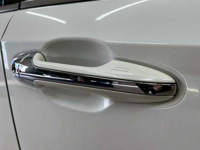 クラウンハイブリッド アスリートＳ　ブラックスタイル　特別仕様　追従クルコン　プリクラッシュセーフティ　レザーシート　電動シート　ＨＤＤメーカーナビ　バックカメラ　ＥＴＣ　ＨＩＤヘッド　シートエアコン　ステアリングヒーター　ＣＤＤＶＤ再生　　バックカメラ（58枚目）