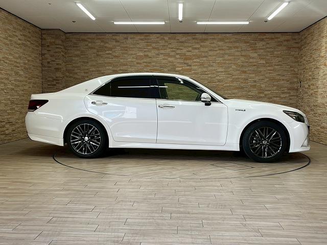 クラウンハイブリッド アスリートＳ　ブラックスタイル　特別仕様　追従クルコン　プリクラッシュセーフティ　レザーシート　電動シート　ＨＤＤメーカーナビ　バックカメラ　ＥＴＣ　ＨＩＤヘッド　シートエアコン　ステアリングヒーター　ＣＤＤＶＤ再生　　バックカメラ（73枚目）