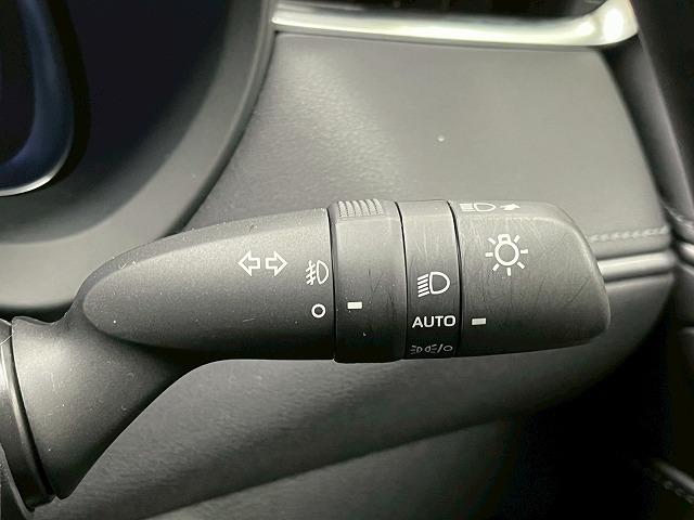 ハリアーハイブリッド Ｚ　“Ｌｅａｔｈｅｒ　Ｐａｃｋａｇｅ”　サンルーフ　シートエアコン　全方位　シートヒーター　ＪＢＬサウンド　スマートキープッシュスタート　デジタルインナーミラー　調光ルーフ　ＢＳＭ　パワーバックドア　メモリー付パワーシート　純正１９インチ（33枚目）