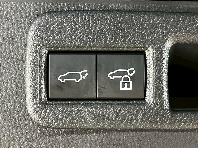 ハリアーハイブリッド Ｚ　“Ｌｅａｔｈｅｒ　Ｐａｃｋａｇｅ”　サンルーフ　シートエアコン　全方位　シートヒーター　ＪＢＬサウンド　スマートキープッシュスタート　デジタルインナーミラー　調光ルーフ　ＢＳＭ　パワーバックドア　メモリー付パワーシート　純正１９インチ（51枚目）