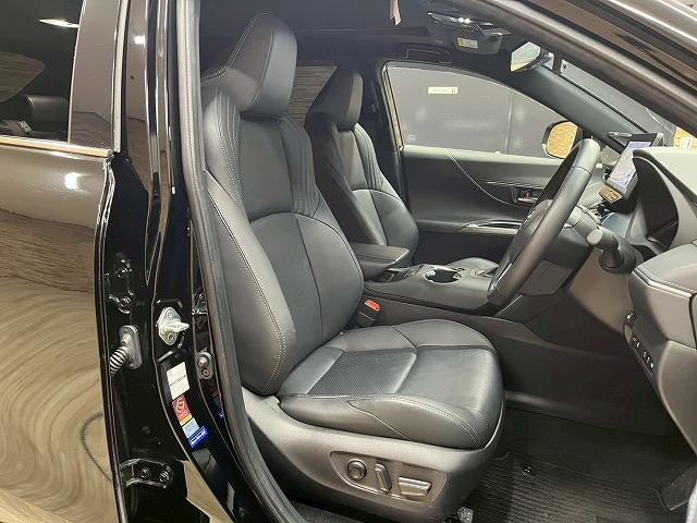 ハリアーハイブリッド Ｚ　“Ｌｅａｔｈｅｒ　Ｐａｃｋａｇｅ”　サンルーフ　シートエアコン　全方位　シートヒーター　ＪＢＬサウンド　スマートキープッシュスタート　デジタルインナーミラー　調光ルーフ　ＢＳＭ　パワーバックドア　メモリー付パワーシート　純正１９インチ（64枚目）