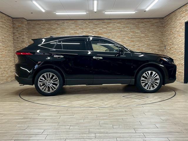 ハリアーハイブリッド Ｚ　“Ｌｅａｔｈｅｒ　Ｐａｃｋａｇｅ”　サンルーフ　シートエアコン　全方位　シートヒーター　ＪＢＬサウンド　スマートキープッシュスタート　デジタルインナーミラー　調光ルーフ　ＢＳＭ　パワーバックドア　メモリー付パワーシート　純正１９インチ（75枚目）