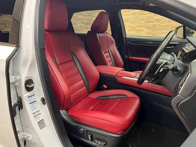 RX RX300 Fスポーツ サンルーフ マークレビンソン フルエアロ 赤革 BSM シートヒーター シートクーラー シートメモリー ドラレコ ステアリングヒーター ヘッドアップディスプレイ 後席電動シート 後席シートヒーター(5枚目)