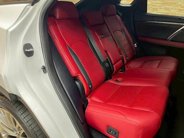 RX RX300 Fスポーツ サンルーフ マークレビンソン フルエアロ 赤革 BSM シートヒーター シートクーラー シートメモリー ドラレコ ステアリングヒーター ヘッドアップディスプレイ 後席電動シート 後席シートヒーター(6枚目)
