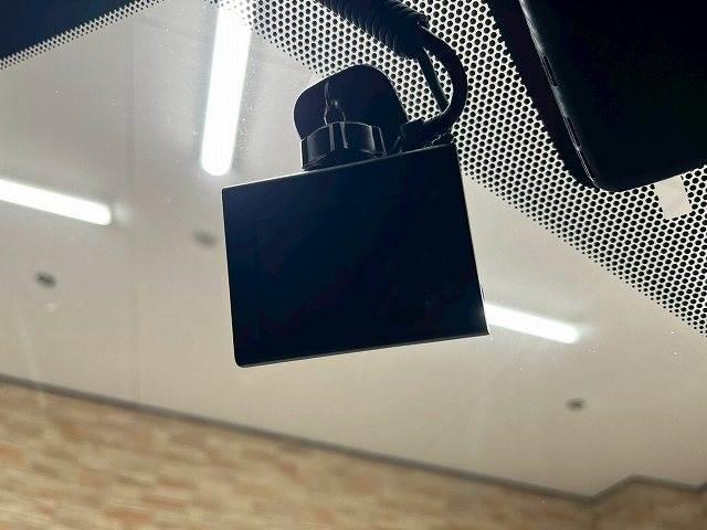 RX RX300 Fスポーツ サンルーフ マークレビンソン フルエアロ 赤革 BSM シートヒーター シートクーラー シートメモリー ドラレコ ステアリングヒーター ヘッドアップディスプレイ 後席電動シート 後席シートヒーター(11枚目)