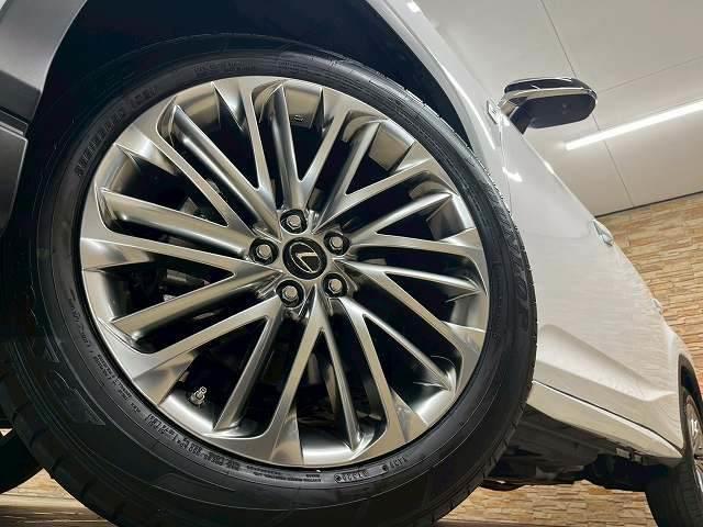 RX RX300 Fスポーツ サンルーフ マークレビンソン フルエアロ 赤革 BSM シートヒーター シートクーラー シートメモリー ドラレコ ステアリングヒーター ヘッドアップディスプレイ 後席電動シート 後席シートヒーター(19枚目)