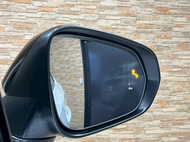 RX RX300 Fスポーツ サンルーフ マークレビンソン フルエアロ 赤革 BSM シートヒーター シートクーラー シートメモリー ドラレコ ステアリングヒーター ヘッドアップディスプレイ 後席電動シート 後席シートヒーター(23枚目)