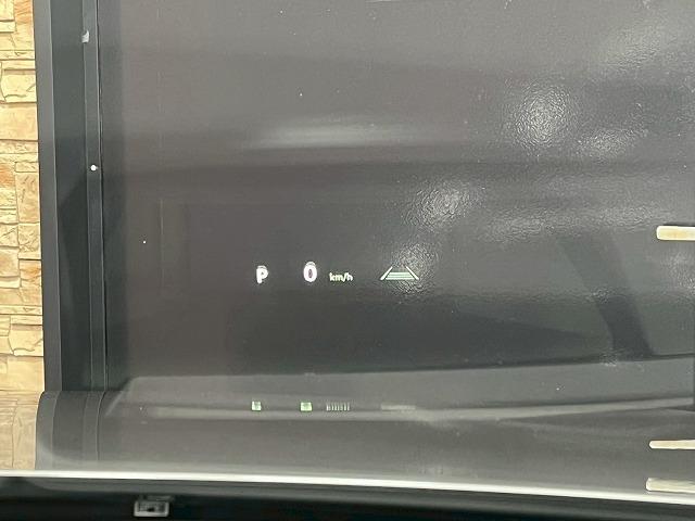 クラウンクロスオーバー Ｇアドバンスド・レザーパッケージ　４ＷＤ　ＢＳＭ　シートエアコン　追従クルコン　アラウンドビューモニター　シートメモリー　ＡＣ１００Ｖ　電動リアゲート　シートヒーター　本革シート　アップルカープレイ　フルセグ　デジタルインナーミラー（57枚目）