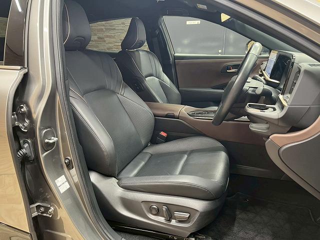 クラウンクロスオーバー Ｇアドバンスド・レザーパッケージ　４ＷＤ　ＢＳＭ　シートエアコン　追従クルコン　アラウンドビューモニター　シートメモリー　ＡＣ１００Ｖ　電動リアゲート　シートヒーター　本革シート　アップルカープレイ　フルセグ　デジタルインナーミラー（68枚目）