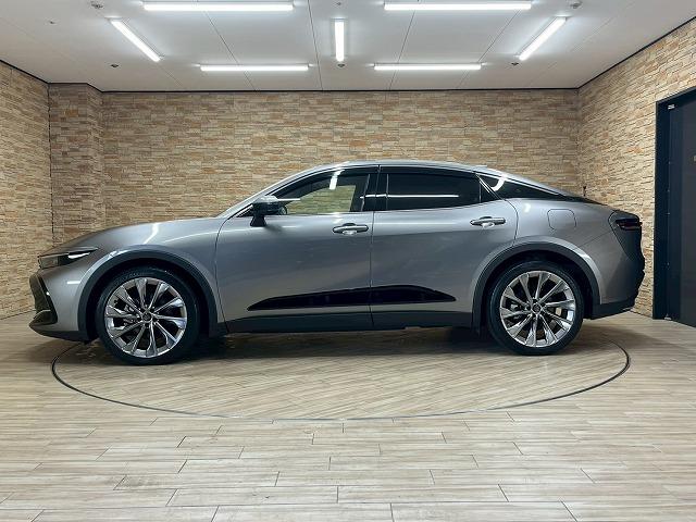 クラウンクロスオーバー Ｇアドバンスド・レザーパッケージ　４ＷＤ　ＢＳＭ　シートエアコン　追従クルコン　アラウンドビューモニター　シートメモリー　ＡＣ１００Ｖ　電動リアゲート　シートヒーター　本革シート　アップルカープレイ　フルセグ　デジタルインナーミラー（74枚目）