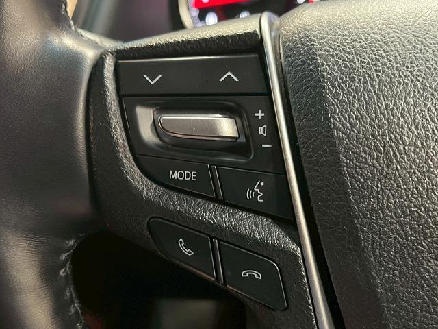 アルファード Ｓ“Ｃ　パッケージ”　フリップダウン　両側電動　追従クルコン　レザーシート　純正ナビＴＶ　バックカメラ　シートヒーター　シートベンチレーション　電動リアゲート　ドライブレコーダー　メモリー付パワーシート　ビルトインＥＴＣ（43枚目）