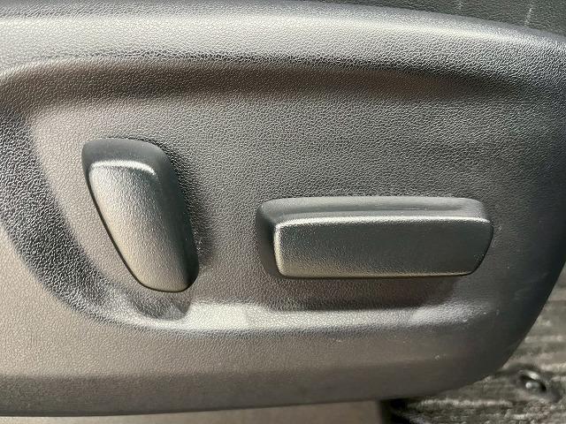 アルファード Ｓ“Ｃ　パッケージ”　フリップダウン　両側電動　追従クルコン　レザーシート　純正ナビＴＶ　バックカメラ　シートヒーター　シートベンチレーション　電動リアゲート　ドライブレコーダー　メモリー付パワーシート　ビルトインＥＴＣ（61枚目）