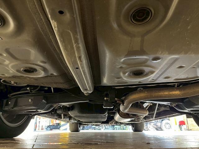 アルファード Ｓ“Ｃ　パッケージ”　フリップダウン　両側電動　追従クルコン　レザーシート　純正ナビＴＶ　バックカメラ　シートヒーター　シートベンチレーション　電動リアゲート　ドライブレコーダー　メモリー付パワーシート　ビルトインＥＴＣ（72枚目）