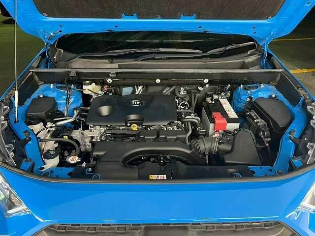 ＲＡＶ４ アドベンチャー　純正ナビＴＶ　全周囲　レザー　ＴＲＤパーツ　デジタルインナーミラー　アダプティブクルーズコントロールシステム　純正ＡＷ　ＢＳＭ　ＥＴＣ　オートハイビーム　アップルカープレイ　サイドエアバック（18枚目）