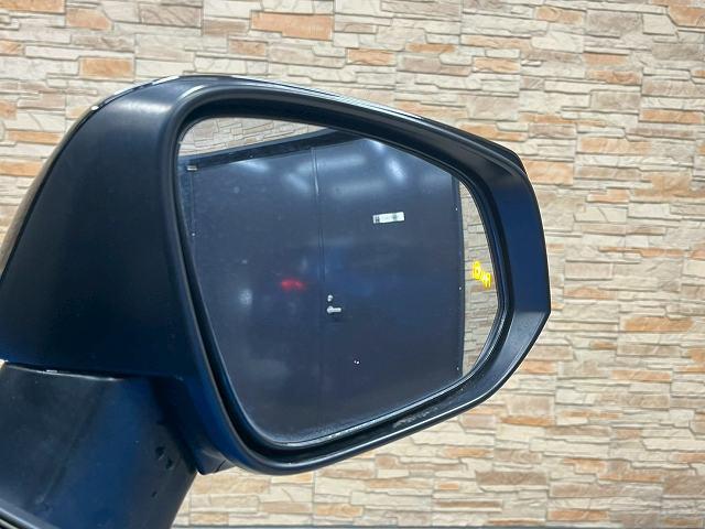 ＲＡＶ４ アドベンチャー　純正ナビＴＶ　全周囲　レザー　ＴＲＤパーツ　デジタルインナーミラー　アダプティブクルーズコントロールシステム　純正ＡＷ　ＢＳＭ　ＥＴＣ　オートハイビーム　アップルカープレイ　サイドエアバック（30枚目）