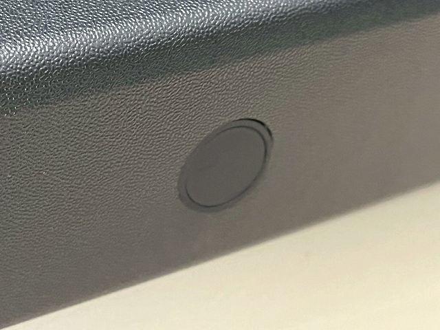 ＲＡＶ４ アドベンチャー　純正ナビＴＶ　全周囲　レザー　ＴＲＤパーツ　デジタルインナーミラー　アダプティブクルーズコントロールシステム　純正ＡＷ　ＢＳＭ　ＥＴＣ　オートハイビーム　アップルカープレイ　サイドエアバック（60枚目）