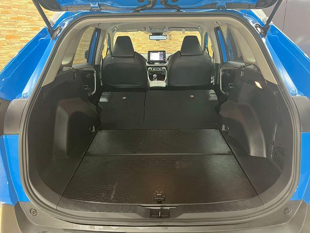 ＲＡＶ４ アドベンチャー　純正ナビＴＶ　全周囲　レザー　ＴＲＤパーツ　デジタルインナーミラー　アダプティブクルーズコントロールシステム　純正ＡＷ　ＢＳＭ　ＥＴＣ　オートハイビーム　アップルカープレイ　サイドエアバック（62枚目）