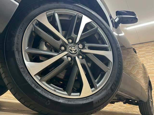 カローラクロス ハイブリッド　Ｚ　純正ナビＴＶ　全周囲　パノラマルーフ　ドラレコ　ＢＳＭ　電動リアゲート　パーキングアシスト　シートヒーター　純正アルミホイール　クリアランスソナー　ＥＴＣ　アダプティブクルーズコントロールシステム（19枚目）