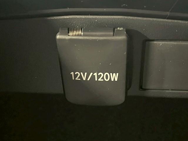 カローラクロス ハイブリッド　Ｚ　純正ナビＴＶ　全周囲　パノラマルーフ　ドラレコ　ＢＳＭ　電動リアゲート　パーキングアシスト　シートヒーター　純正アルミホイール　クリアランスソナー　ＥＴＣ　アダプティブクルーズコントロールシステム（38枚目）