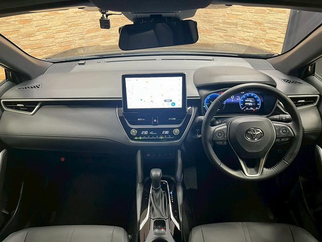 カローラクロス ハイブリッド　Ｚ　純正ナビＴＶ　全周囲　パノラマルーフ　ドラレコ　ＢＳＭ　電動リアゲート　パーキングアシスト　シートヒーター　純正アルミホイール　クリアランスソナー　ＥＴＣ　アダプティブクルーズコントロールシステム（60枚目）