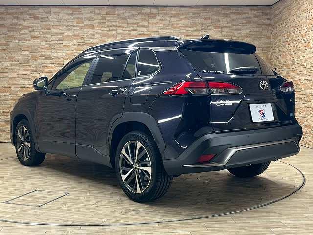 カローラクロス ハイブリッド　Ｚ　純正ナビＴＶ　全周囲　パノラマルーフ　ドラレコ　ＢＳＭ　電動リアゲート　パーキングアシスト　シートヒーター　純正アルミホイール　クリアランスソナー　ＥＴＣ　アダプティブクルーズコントロールシステム（76枚目）