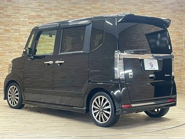 N-BOXカスタム Custom G ターボLパッケージ 8インチナビTV バックカメラ 4WD 両側電動スライドドア クルーズコントロール  オートライト オートエアコン シートヒーター ハーフレザー ドライブレコーダー ビルトインETC スマキープッシュ(17枚目)