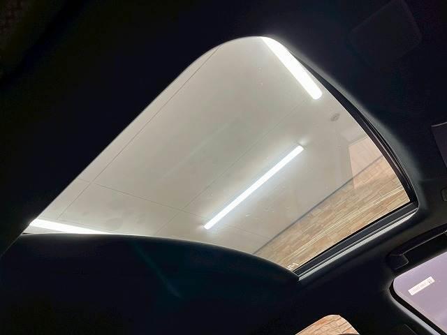 ＬＳ ＬＳ５００　Ｉパッケージ　メーカーナビＴＶ　全周囲　サンルーフ　ＢＳＭ　ヘッドアップディスプレイ　シートヒーター　シートベンチレーション　デジタルインナーミラー　パドルシフト　レザーシート　メモリーパワーシート　電動リアゲート（9枚目）