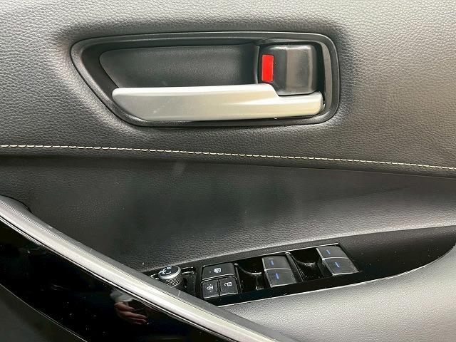 カローラツーリング ハイブリッド　ダブルバイビー　純正ナビ　バックカメラ　追従クルーズコントロール　フルセグＴＶ　ＥＴＣ　スマートキー　レーンアシスト　ＬＥＤヘッドライト　バックカメラ　　Ｂｌｕｅｔｏｏｔｈ対応　デジタルインナーミラー　スマートキー（56枚目）