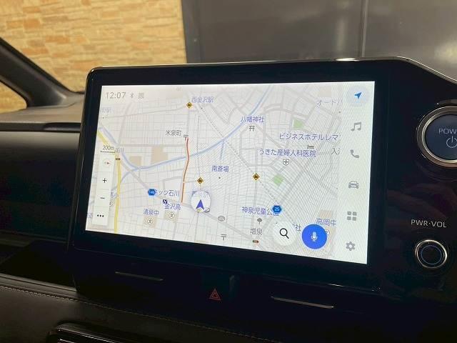 ノア ハイブリッドＳ－Ｚ　ハイブリッド　純正ナビＴＶ　バックカメラ　Ｂカメラ　シートヒーター　ＡＣ１００Ｖ　オートハイビーム　レーンキープアシスト　レーダークルーズコントロールシステム　ＥＴＣ　ＨＤＭＩ　ＣＤ／ＤＶＤデッキ（3枚目）