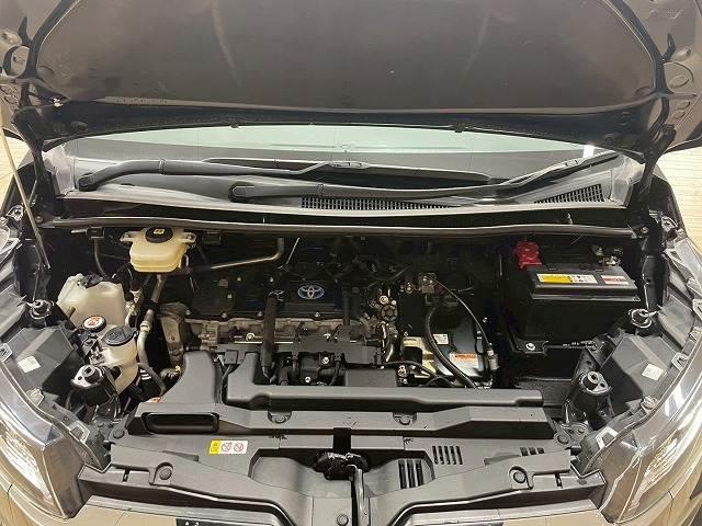 ノア ハイブリッドＳ－Ｚ　ハイブリッド　純正ナビＴＶ　バックカメラ　Ｂカメラ　シートヒーター　ＡＣ１００Ｖ　オートハイビーム　レーンキープアシスト　レーダークルーズコントロールシステム　ＥＴＣ　ＨＤＭＩ　ＣＤ／ＤＶＤデッキ（18枚目）