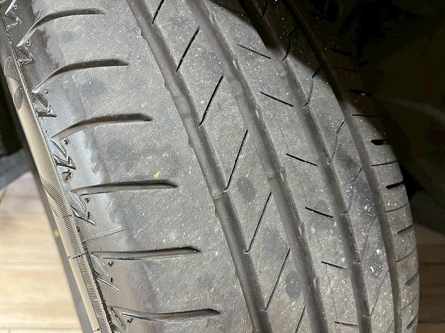 ＲＡＶ４ Ｘ　ＴＲＤフルエアロ　バックカメラ　ドラレコ　オートエアコン　スマートキープッシュスタート　４ＷＤ　社外ツィーター　ドライブレコーダー　レーダークルコン　ブリジストンＡＬＥＮＺＡ００１　２２５／６５Ｒ１７（23枚目）