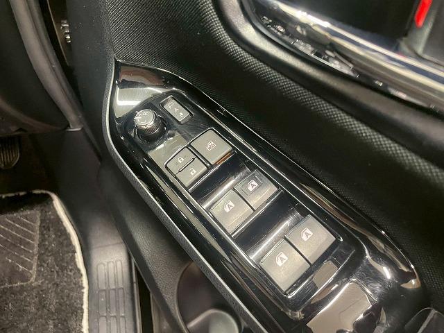 ヴォクシー ＺＳ　煌ＩＩ　４ＷＤ　両側電動スライド　クルコン　ＥＴＣ　純正９インチナビＴＶ　バックカメラ　ドライブレコーダー　オートエアコン　Ｂｌｕｅｔｏｏｔｈ　ＥＴＣ　セーフティセンス　クルコン　純正１６ｉｎＡＷ（34枚目）