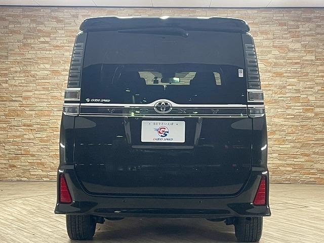 ヴォクシー ＺＳ　煌ＩＩ　４ＷＤ　両側電動スライド　クルコン　ＥＴＣ　純正９インチナビＴＶ　バックカメラ　ドライブレコーダー　オートエアコン　Ｂｌｕｅｔｏｏｔｈ　ＥＴＣ　セーフティセンス　クルコン　純正１６ｉｎＡＷ（64枚目）