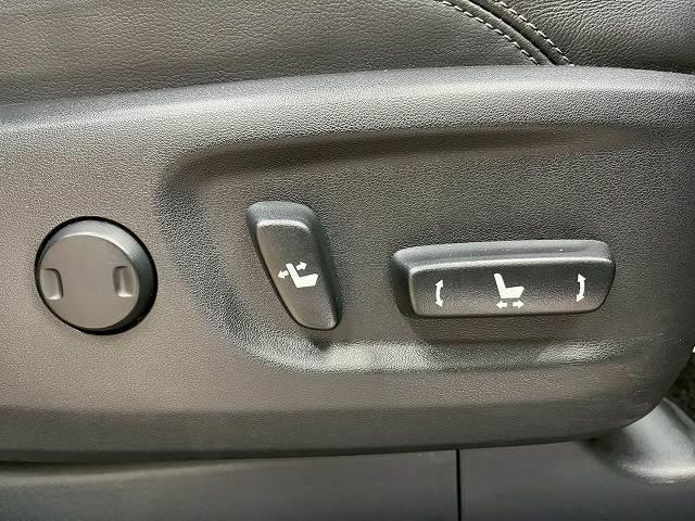 ランドクルーザープラド ＴＺ－Ｇ　純正ナビＴＶ　モデリスタエアロ　サンルーフ　全周囲カメラ　ビルトインＥＴＣ　メーカーナビＴＶ　ドライブレコーダー　エアサス　シートヒーター　クルーズコントロール　メモリー付パワーシート　ＬＥＤヘッド（11枚目）