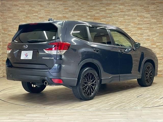 フォレスター プレミアム　純正８インチナビＴＶ　バックカメラ　ＢＳＭ　ＥＴＣ　アイサイト　シートヒーター　デジタルインナーミラー　電動リアゲート　ＬＥＤヘッド　社外１８インチアルミ　スマートキープッシュスタート　ハーフレザー（16枚目）