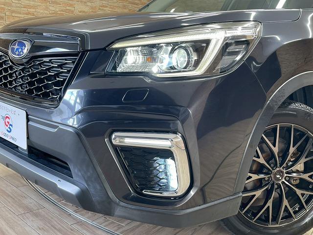 フォレスター プレミアム　純正８インチナビＴＶ　バックカメラ　ＢＳＭ　ＥＴＣ　アイサイト　シートヒーター　デジタルインナーミラー　電動リアゲート　ＬＥＤヘッド　社外１８インチアルミ　スマートキープッシュスタート　ハーフレザー（43枚目）